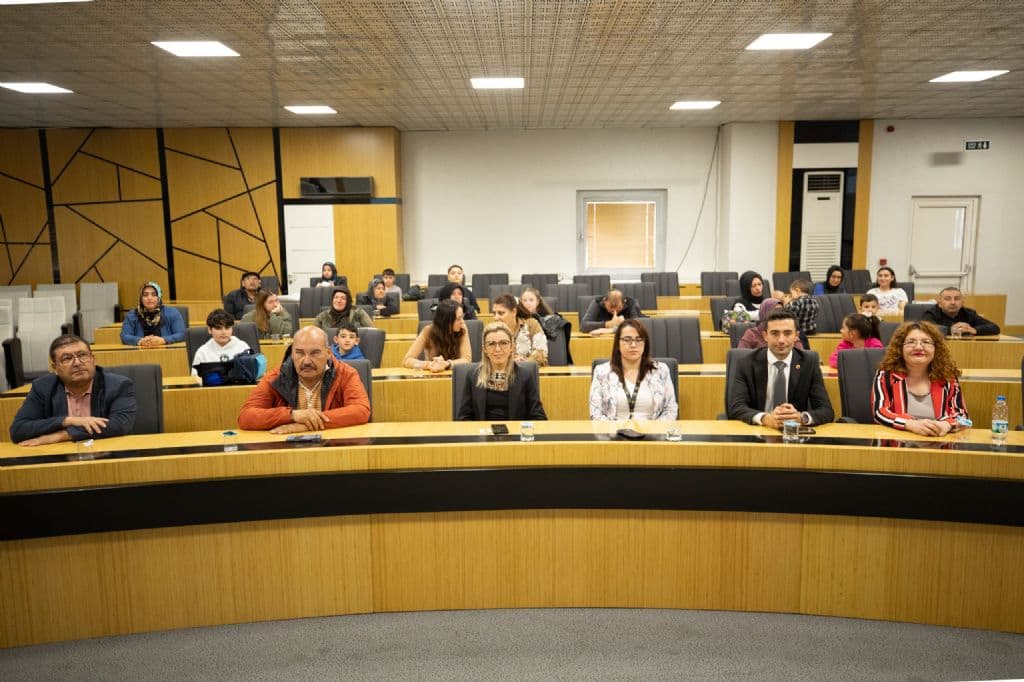 DİYABETLİ ÇOCUKLARIMIZIN YANINDAYIZ