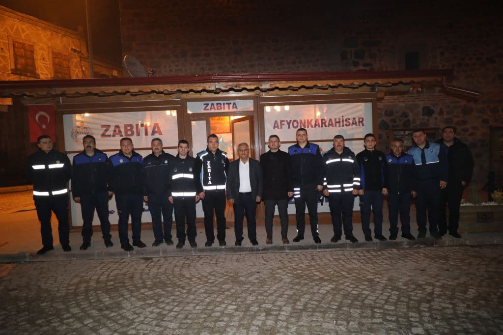 ZEYBEK BAŞKAN´DAN YENİ YIL ZİYARETLERİ