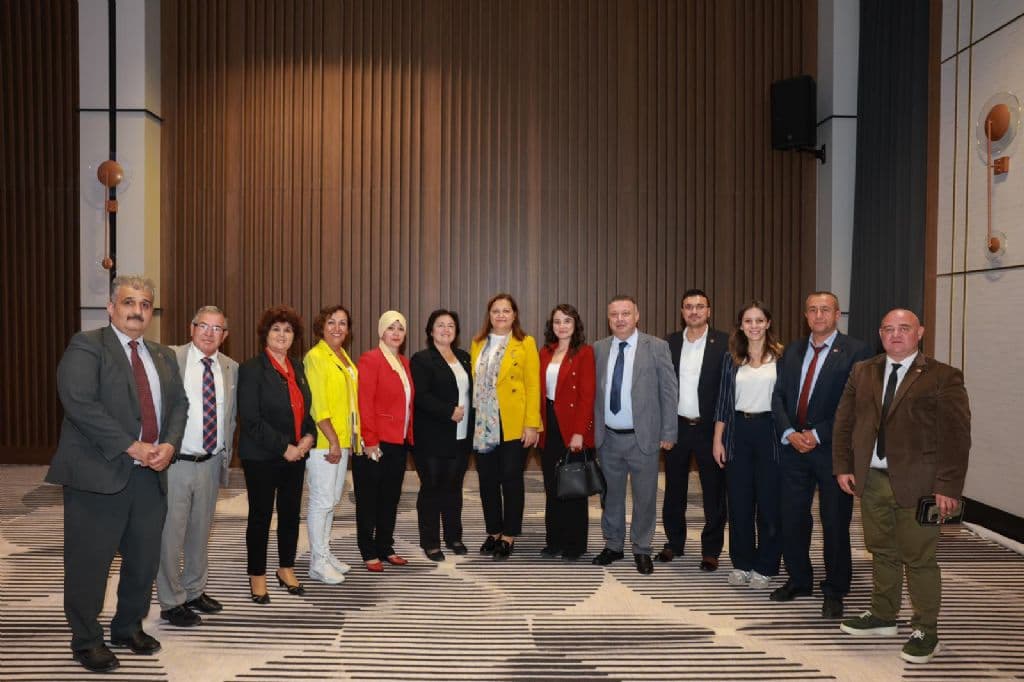 GALA GECESİ LEZZET ŞÖLENİNE SAHNE OLDU