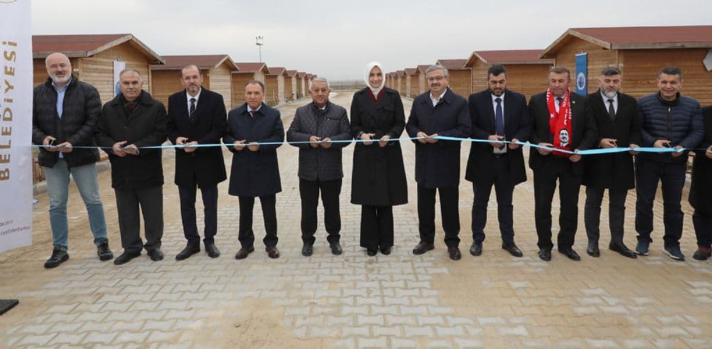 AKÜ HOBİ BAHÇELERİ AÇILDI