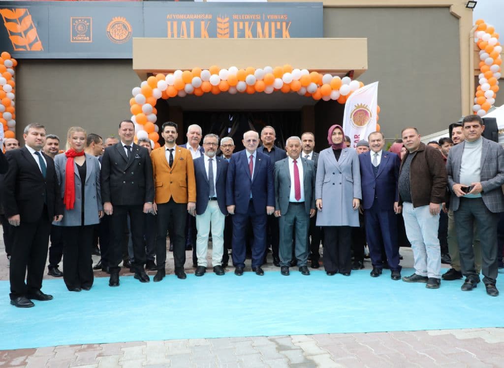 HALK EKMEK FABRİKASI GÖRKEMLİ BİR TÖRENLE AÇILDI