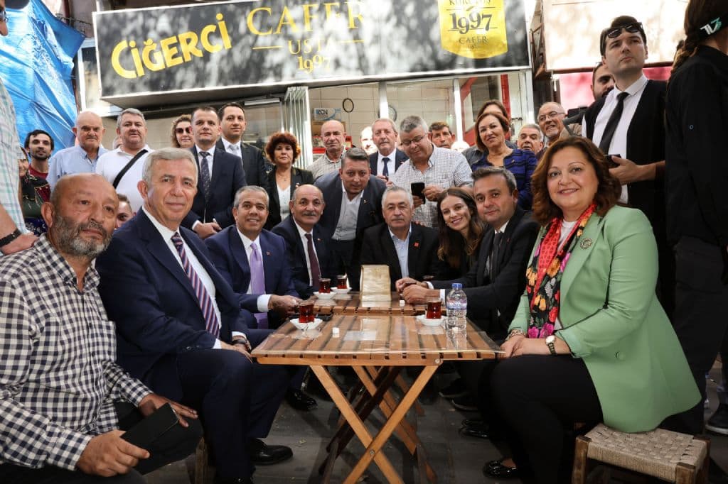 KARDEŞ ŞEHİR BULUŞMASI: AFYONKARAHİSAR VE ANKARA EL ELE