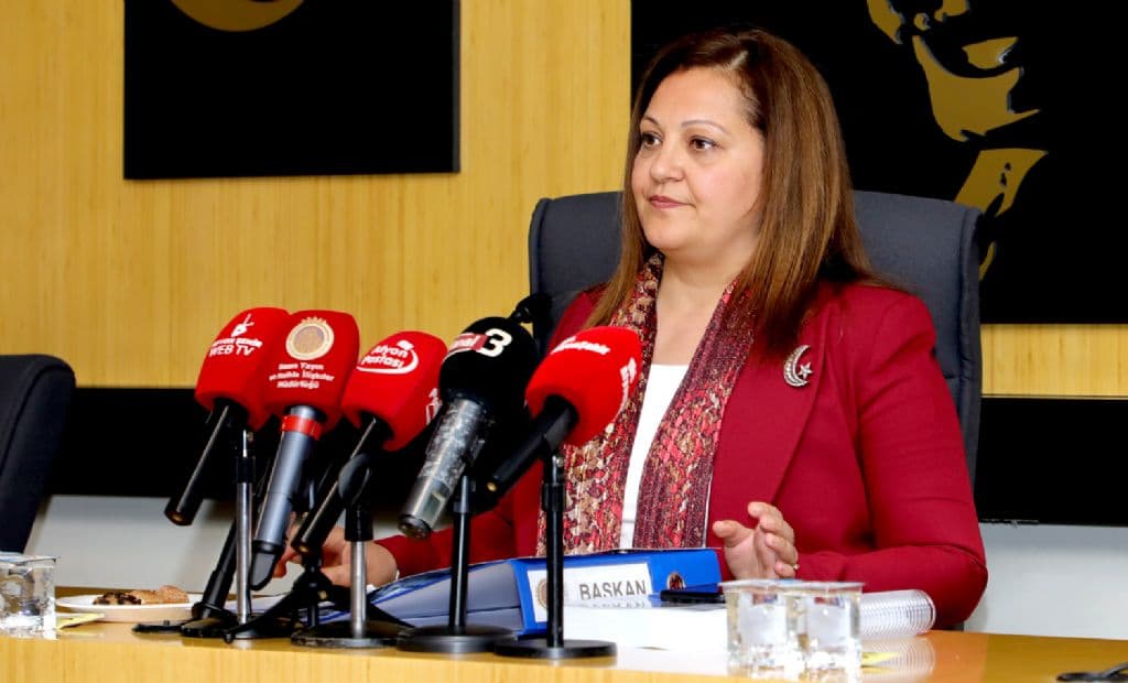 ADALETTEN HAKKANİYETTEN, HUKUKTAN ŞAŞMAYACAĞIZ
