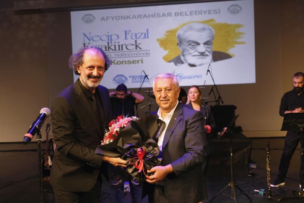 ÜSTAT NECİP FAZIL KISAKÜREK´İ ANMA GECESİ