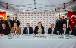 BAKANIMIZ, VEYSEL KARAN MAHALLESݴNDE HEMEHRLERMZLE BULUTU