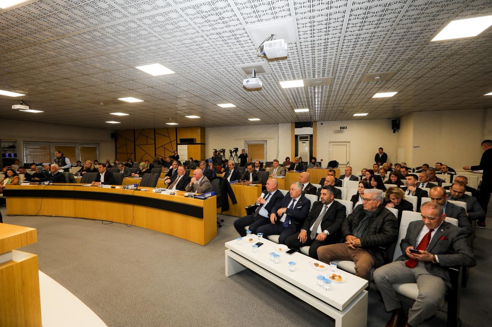 Belediye Meclisi Toplandi Mayis 003 04052026194806 5 1024 768 2026