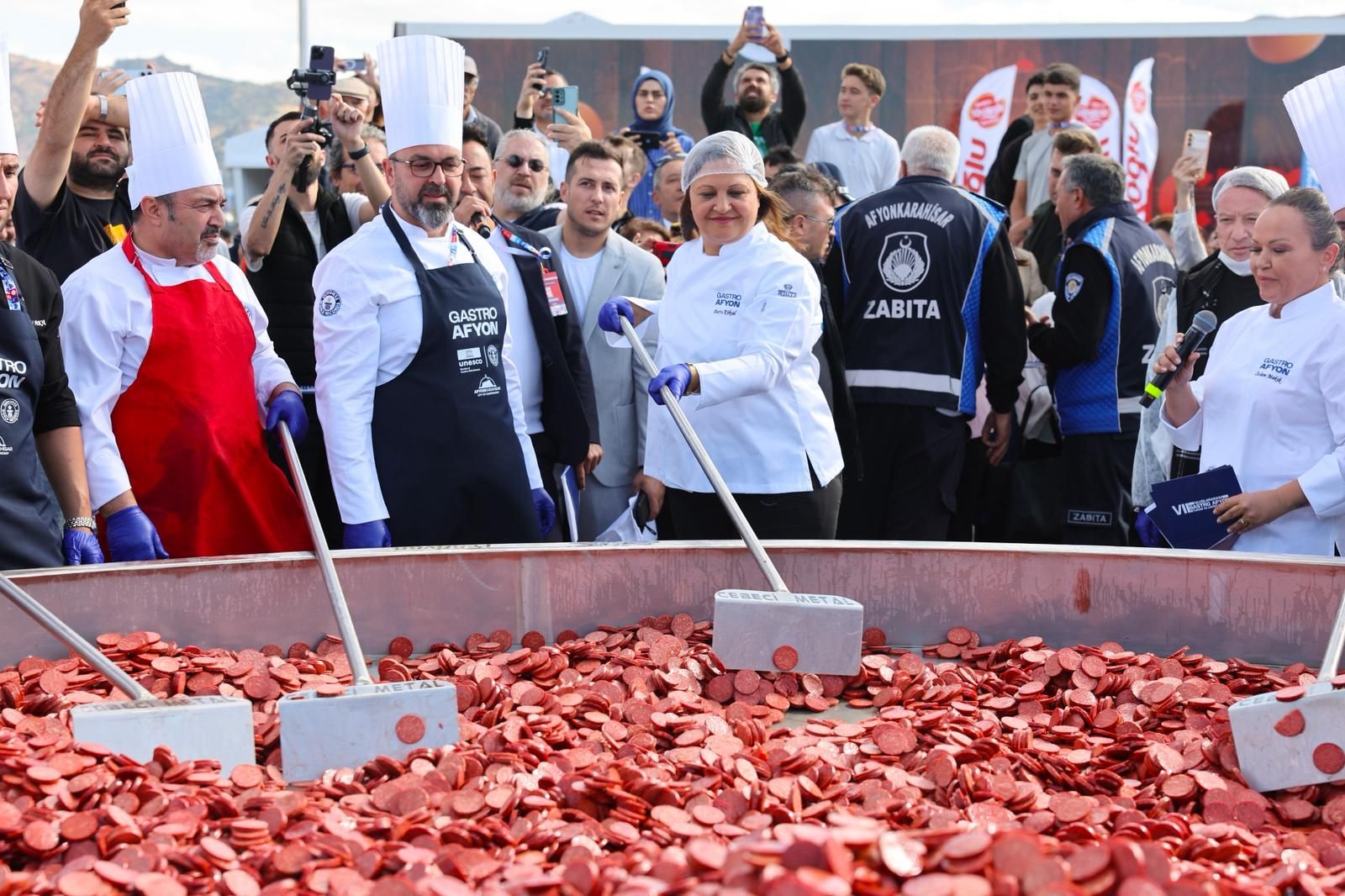 Gastro Afyon Rekor 003 2025010311 5 1024 768 2009