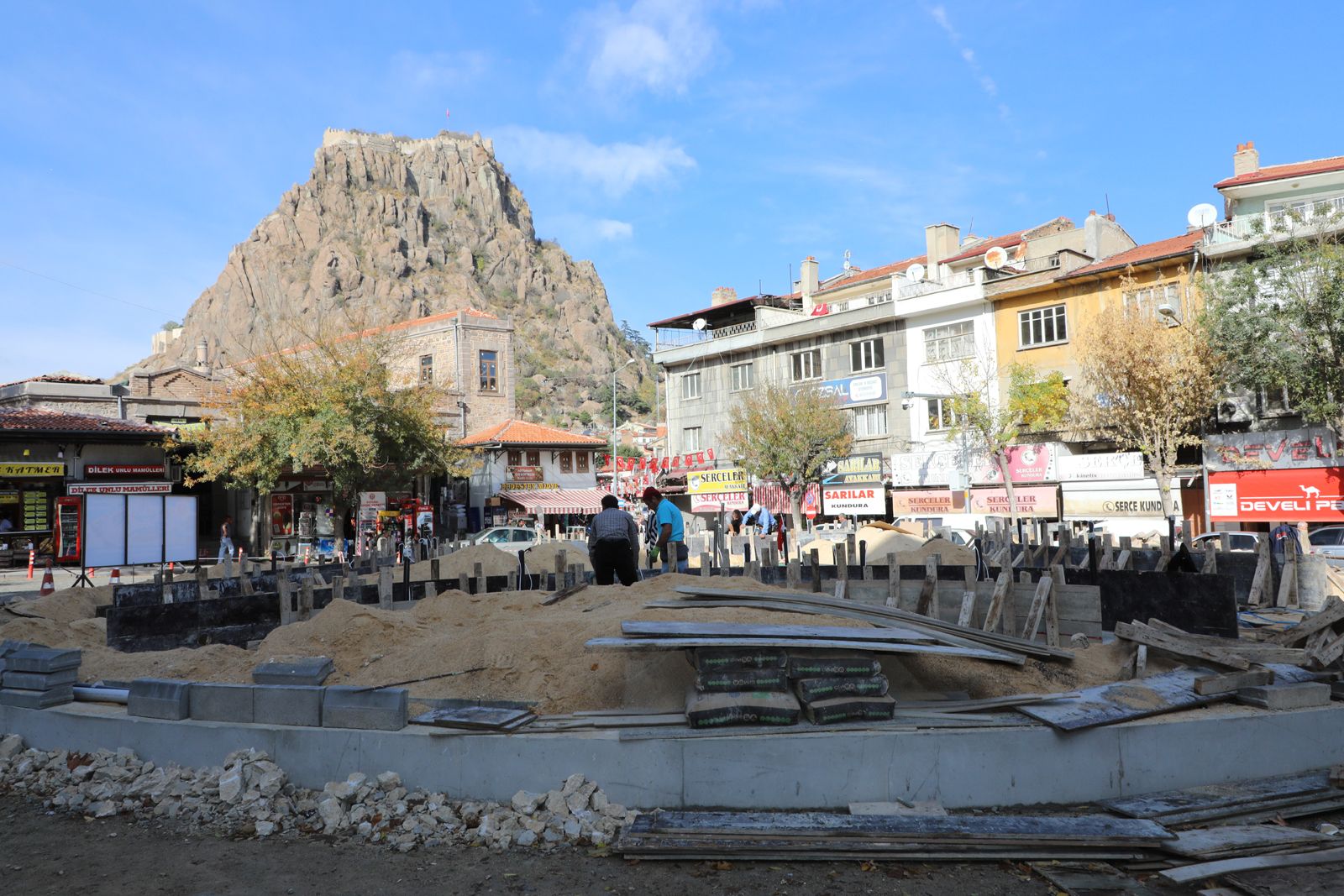 Bedesten Meydani 5 .jpg 0111 135509 7 1024 768 2023