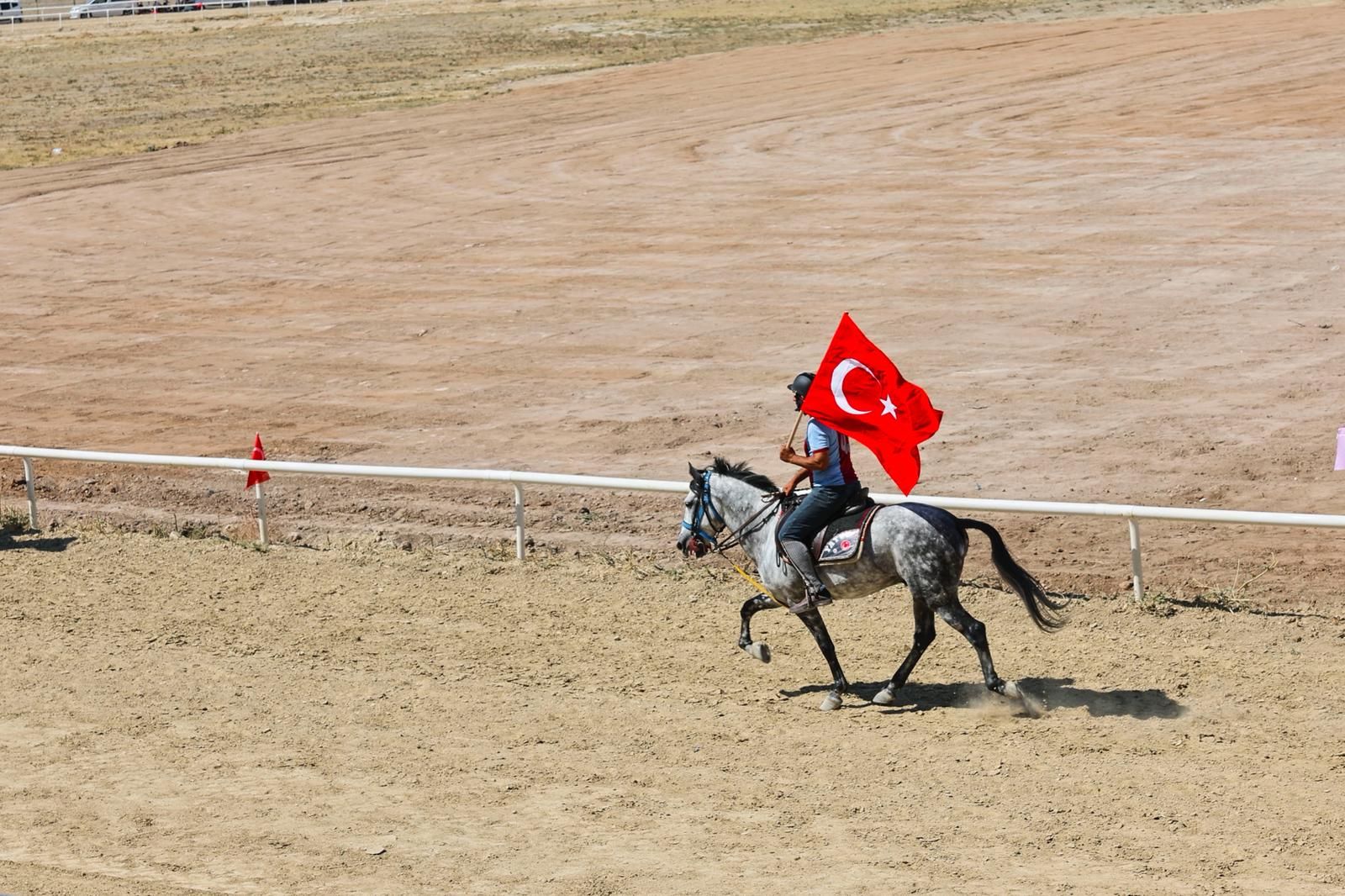 Rahvan At Yarislari 006 2508 101532 8 1024 768 2025