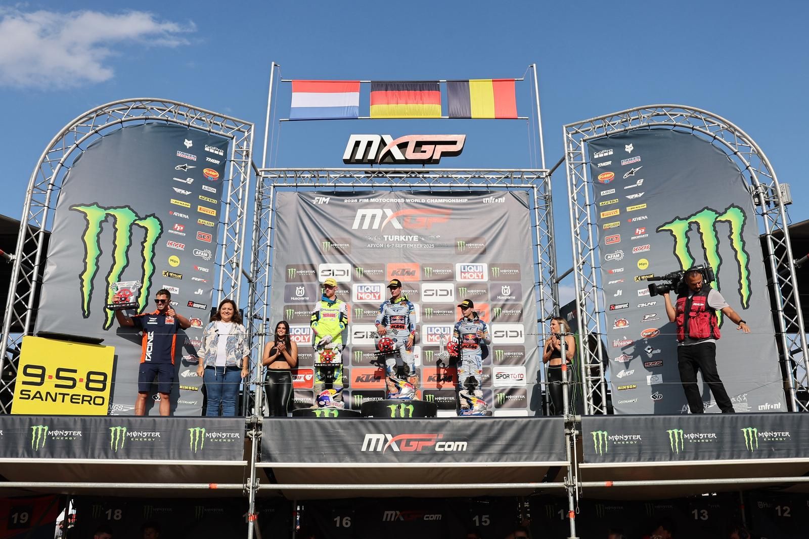 Mxgp 2 Gun 008 0809 003830 10 1024 768 2025