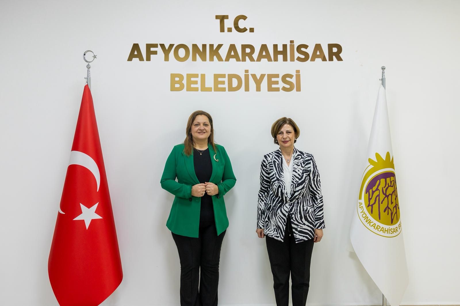 Efsanelerle Ipek Sergisi 015 1004 201904 17 1024 768 2026