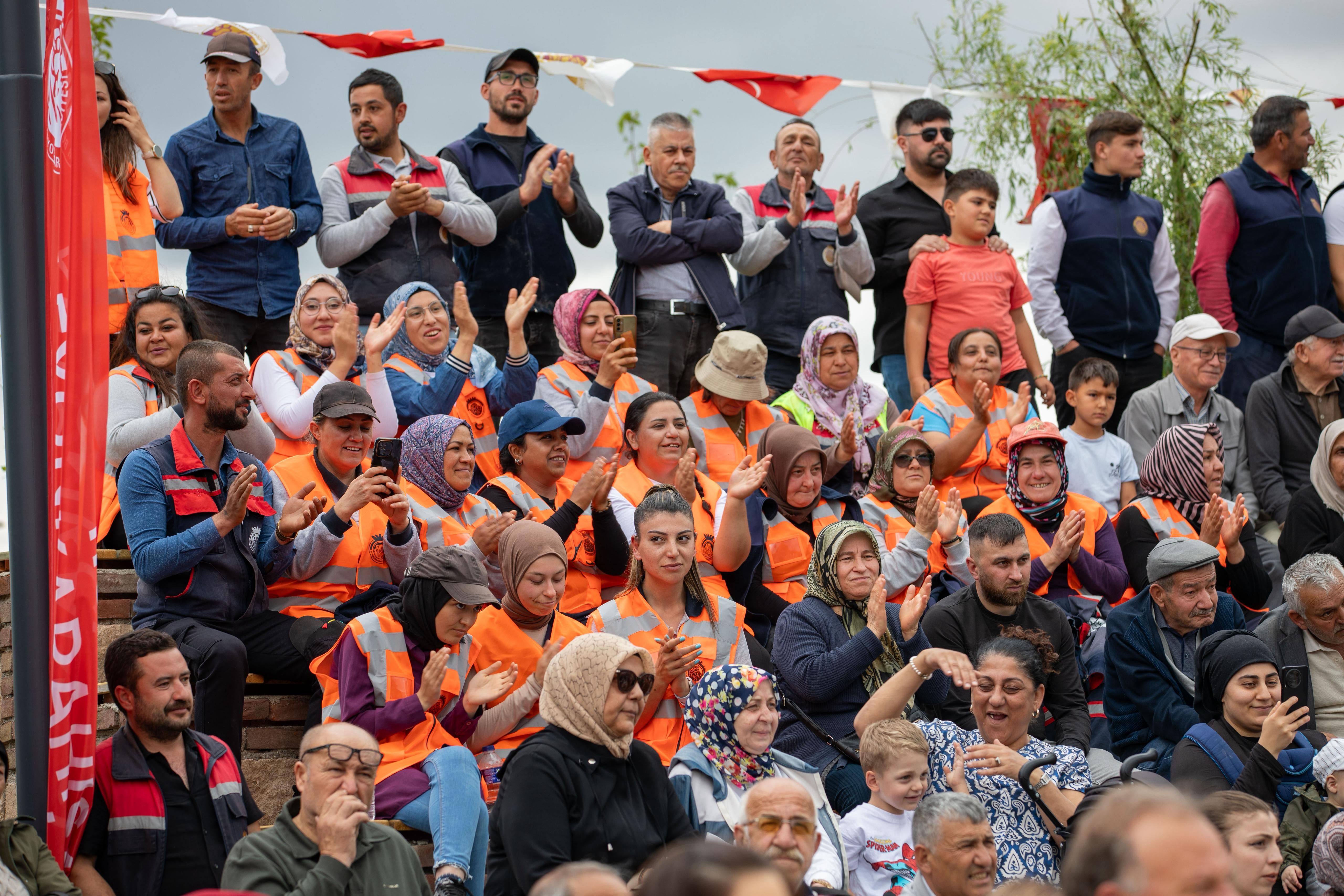 Bulent Ecevit Parki Acilisi F 3005 181340 4 1024 768 2025