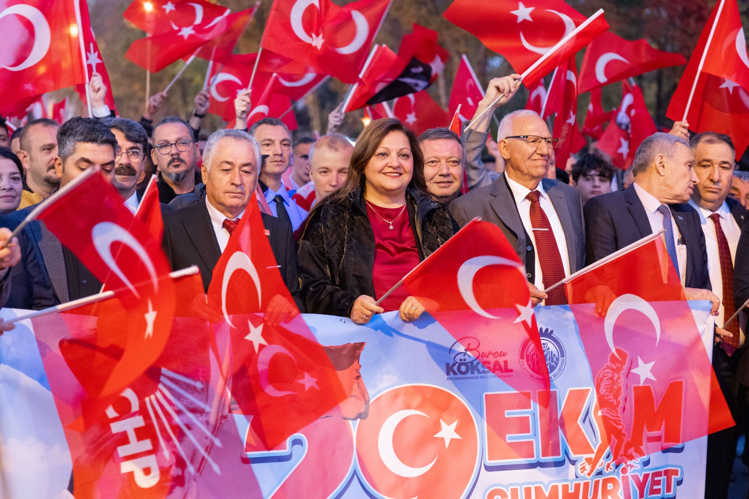 Cumhuriyet Bayrami Fener Alayi 002 2910 210235 10 1024 768 2025