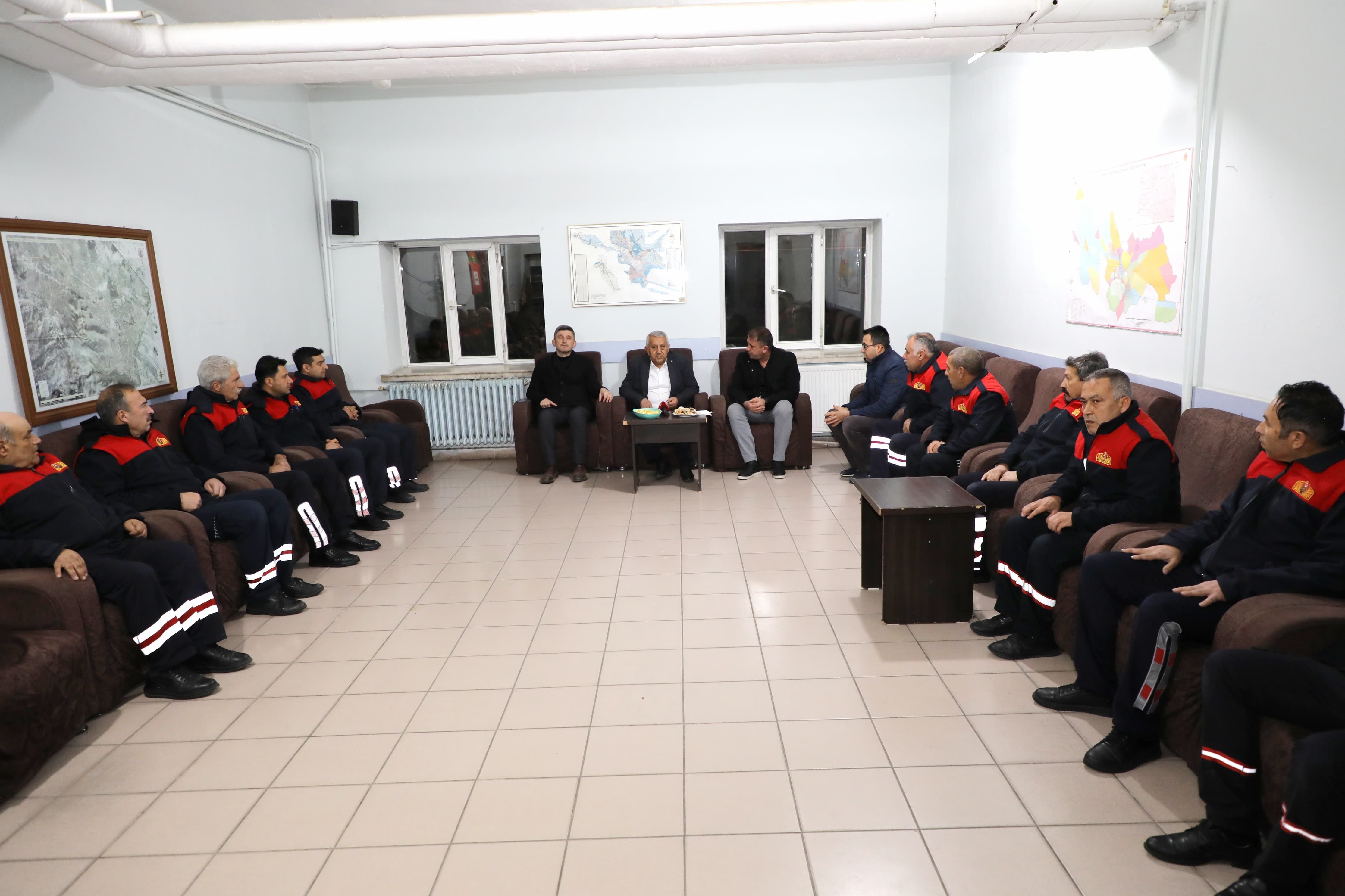 Yeni Yil 10 0101 143922 12 1024 768 2024