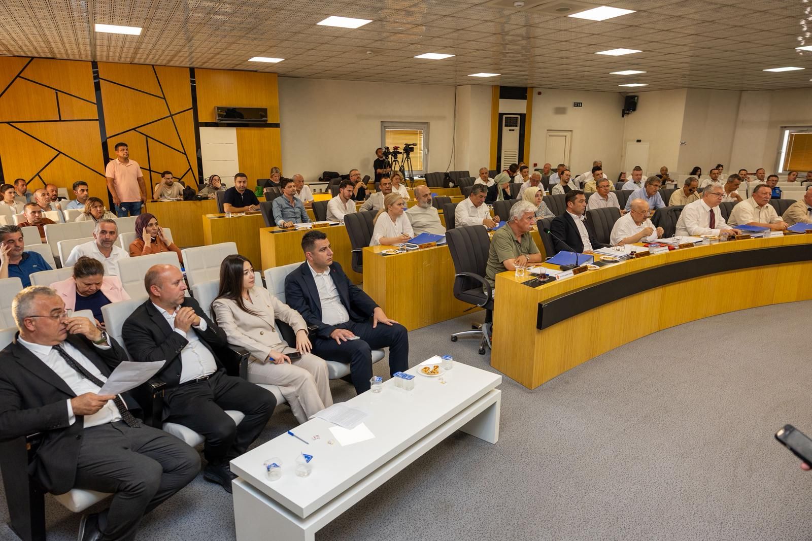 Belediye Meclisi Agustos B 01082025204212 6 1024 768 2025