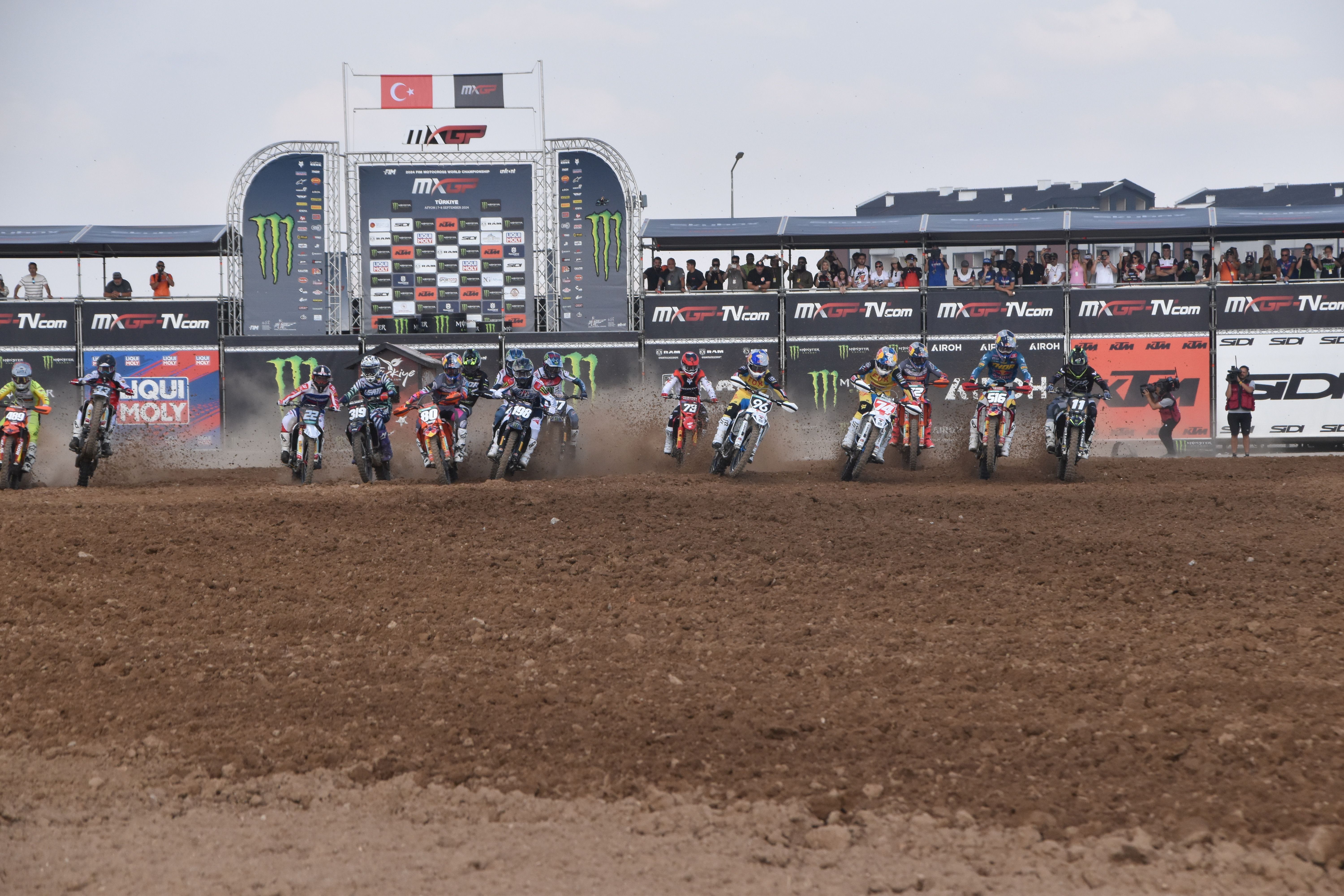 Aa 0907 35588631 35588620 Mxgp Turkıyede Ilk Gun Yarısları Tamamlandı 07092024175958 12 1024 768 2024