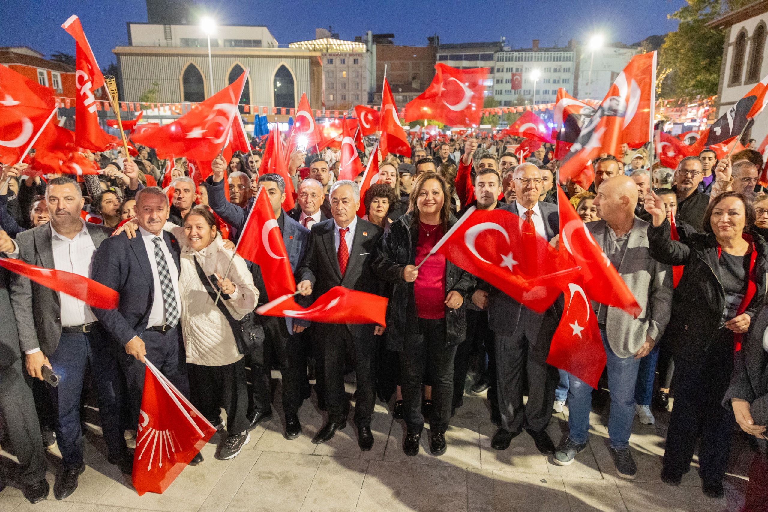 Cumhuriyet Bayrami Fener Alayi 007 2910 210235 9 1024 768 2025