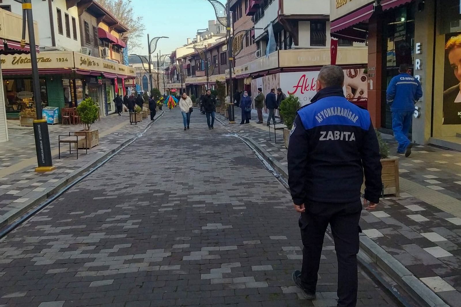 Zabita Denetimleri 6 Kapak 0412 152107 8 1024 768 2025