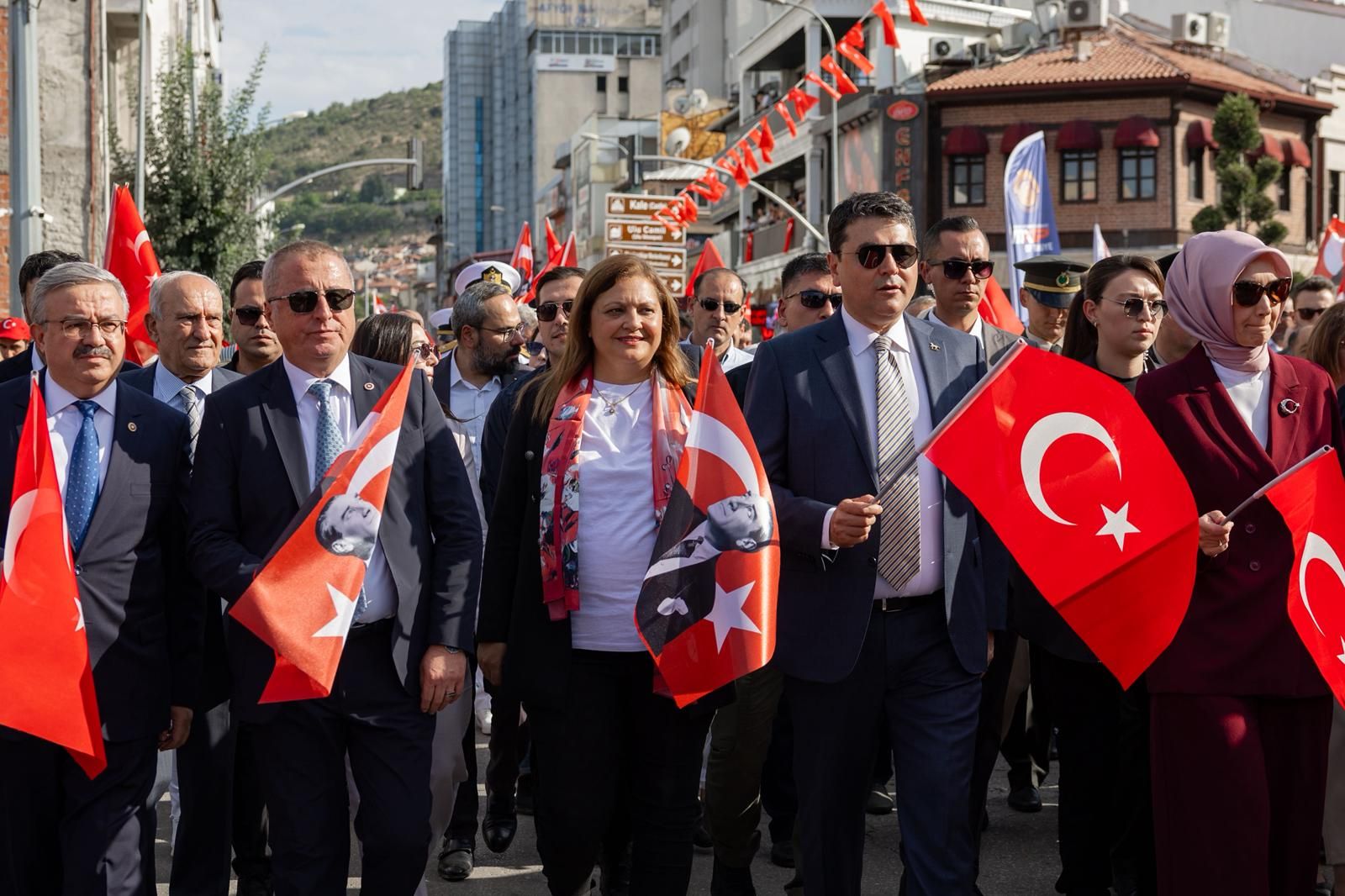 Afyon Kurtulus Gunu 002 2708 214550 4 1024 768 2025