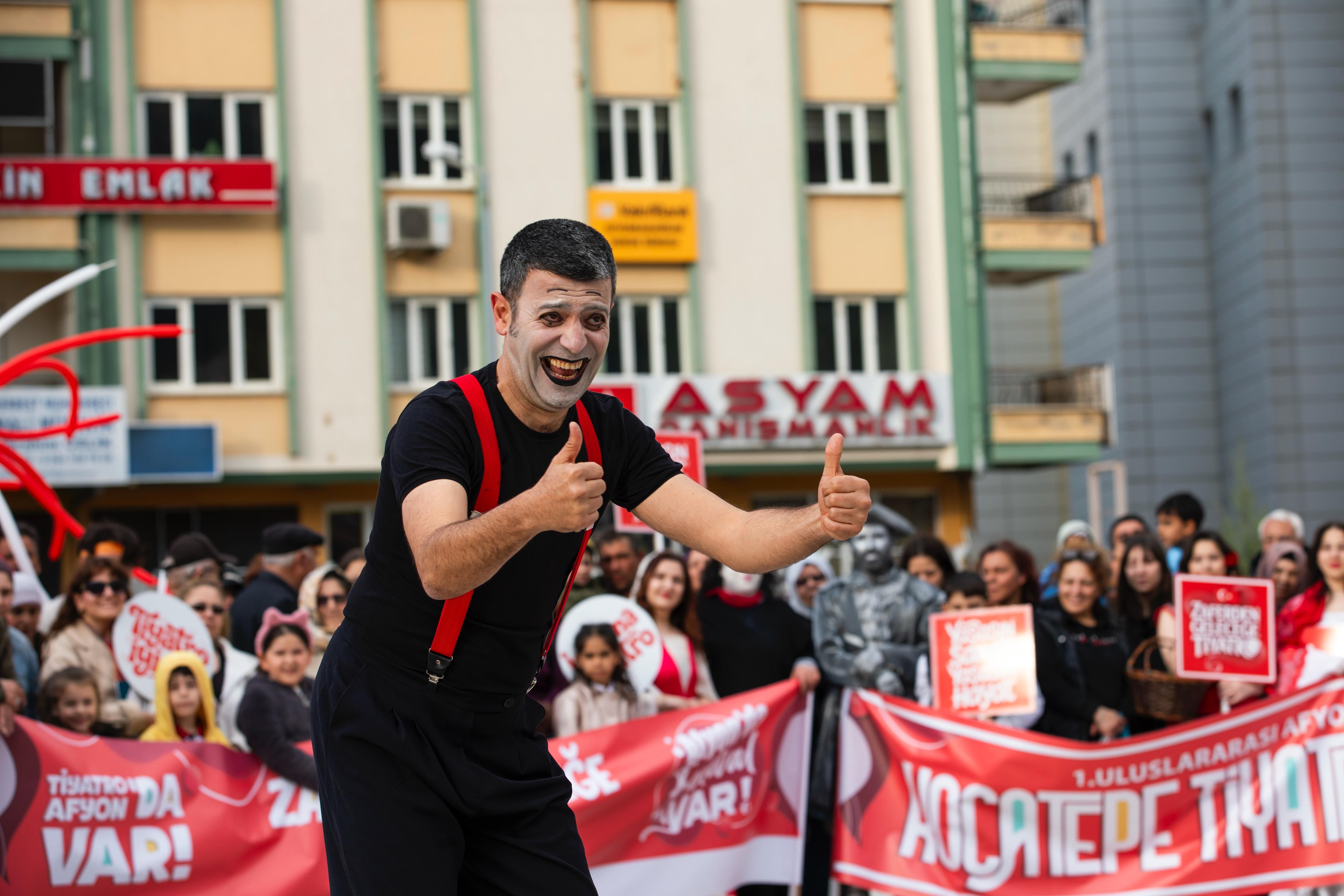 Tiyatro Festivali Basladi 13 3004 092150 15 1024 768 2025
